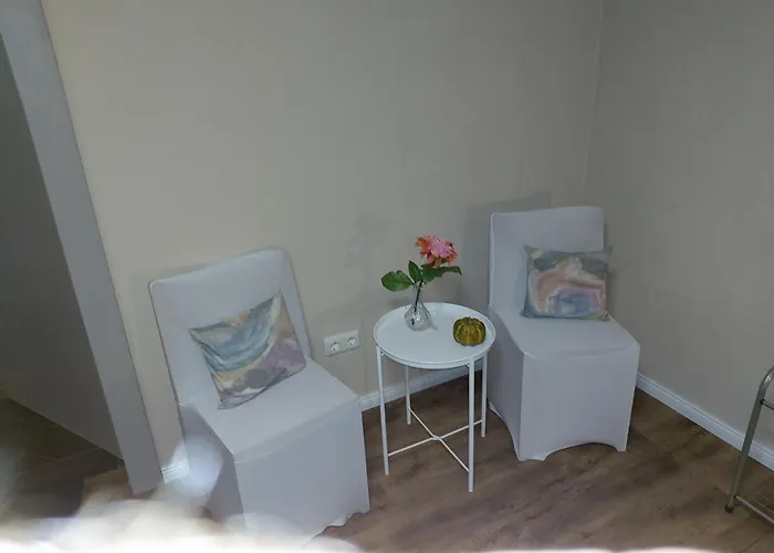 Holsteinisches Häuschen * Burg (Dithmarschen)