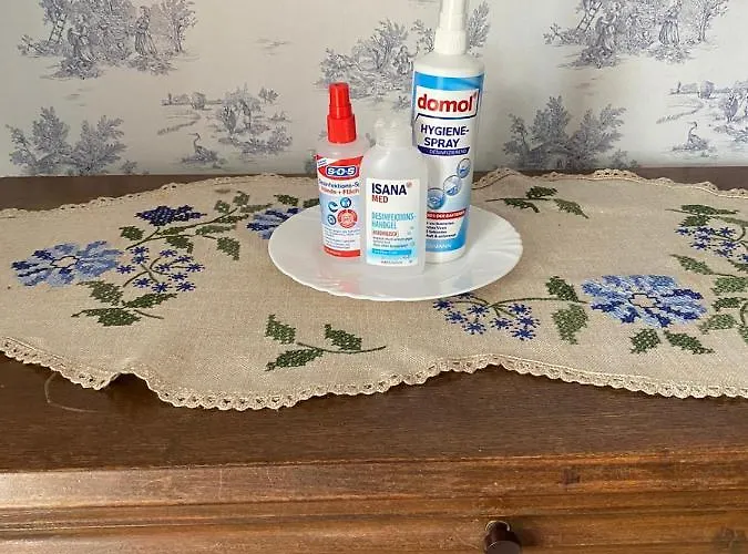 Holsteinisches Häuschen Hotel *