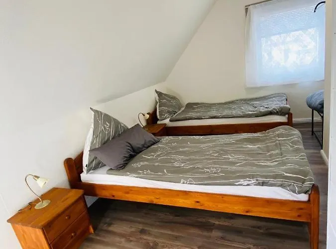 Holsteinisches Häuschen Hotel *