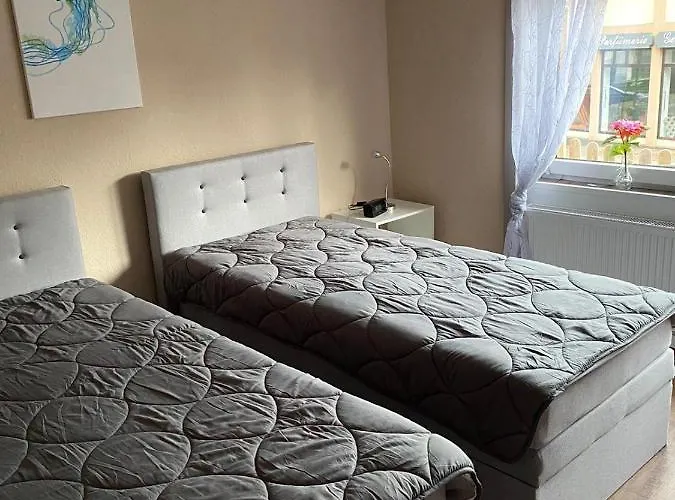 Holsteinisches Häuschen Hotel *